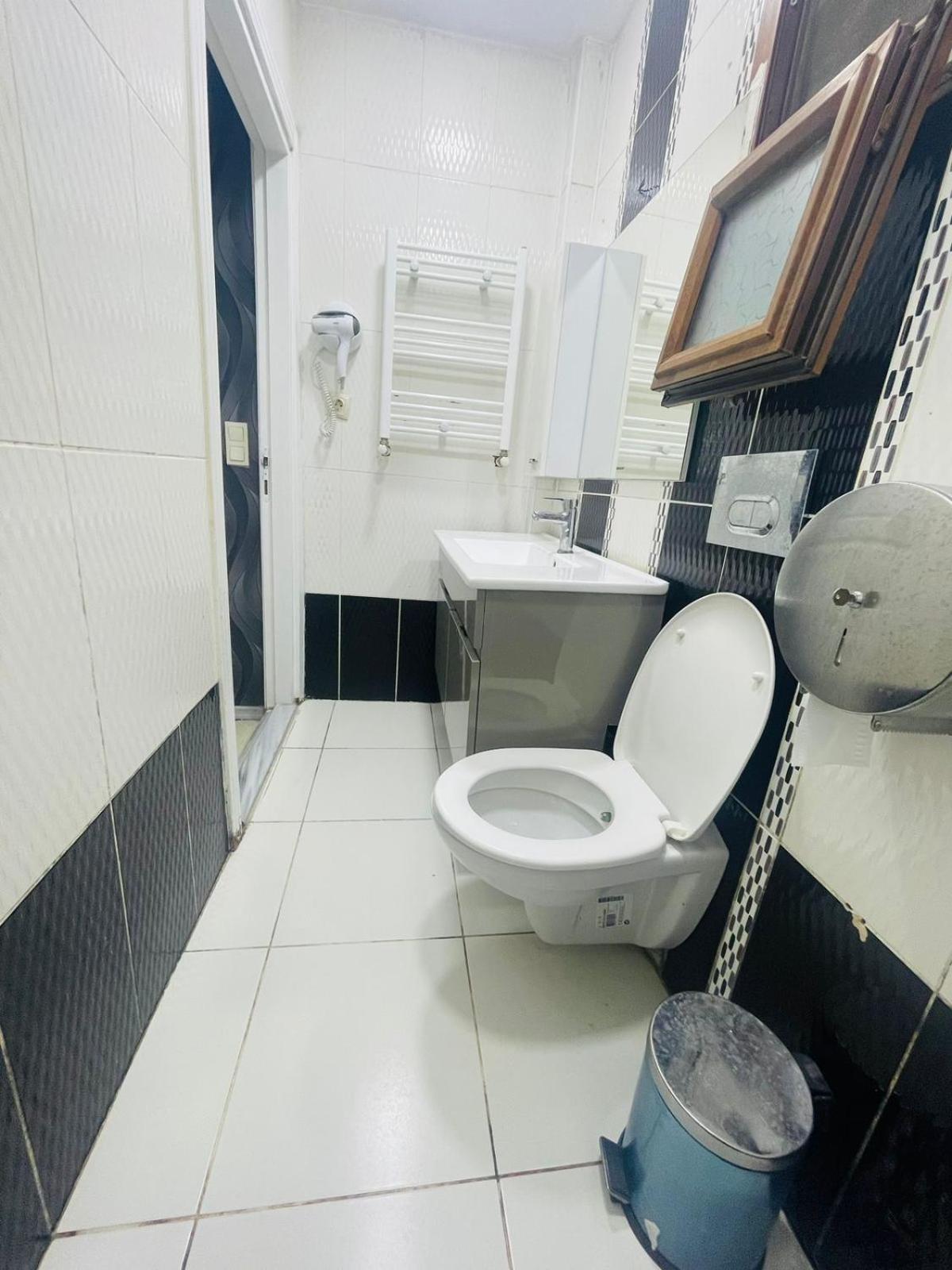 Taksim Sweet Central Hotel Istanbul Exterior photo